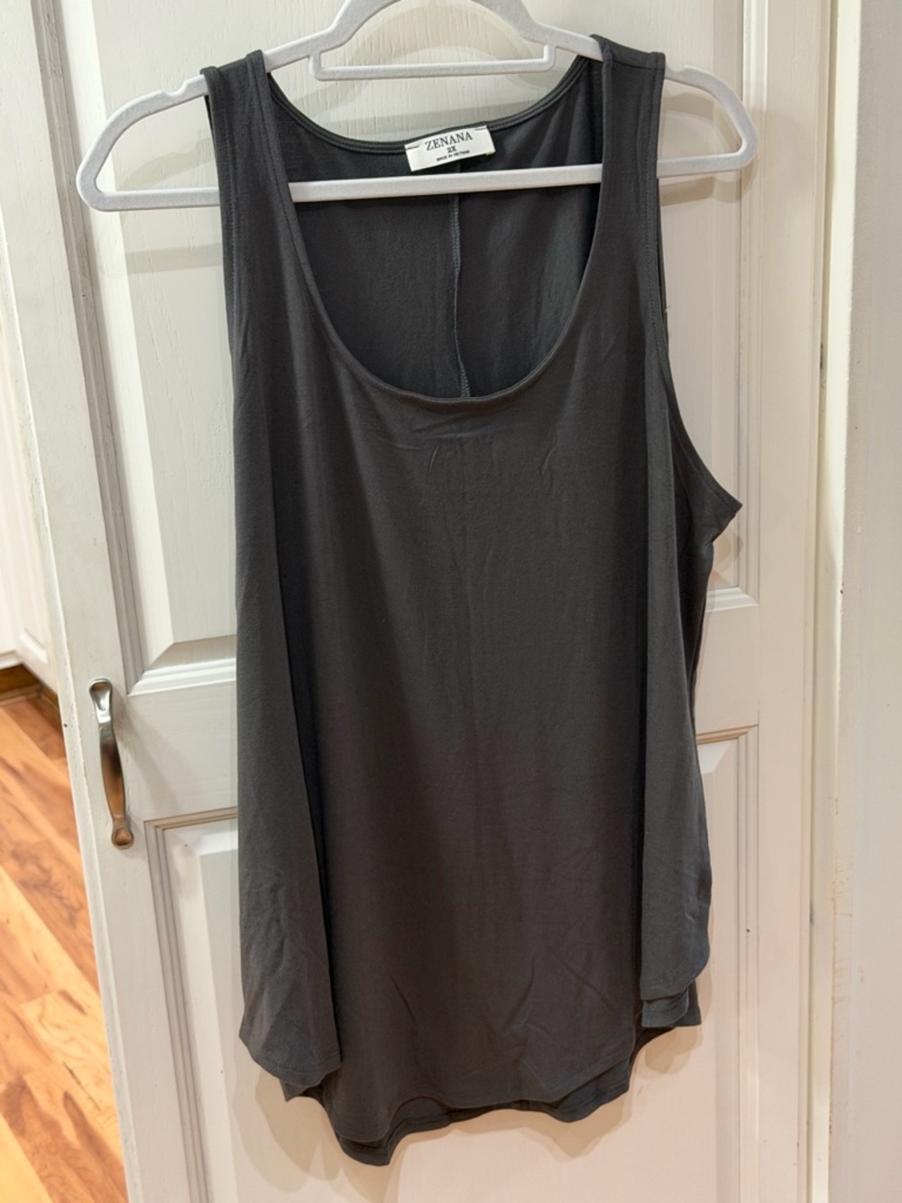 Zenana Outfitters Charcoal Scoop Neck Tank